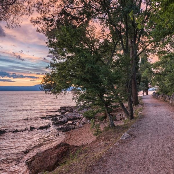 Island Trail Krk