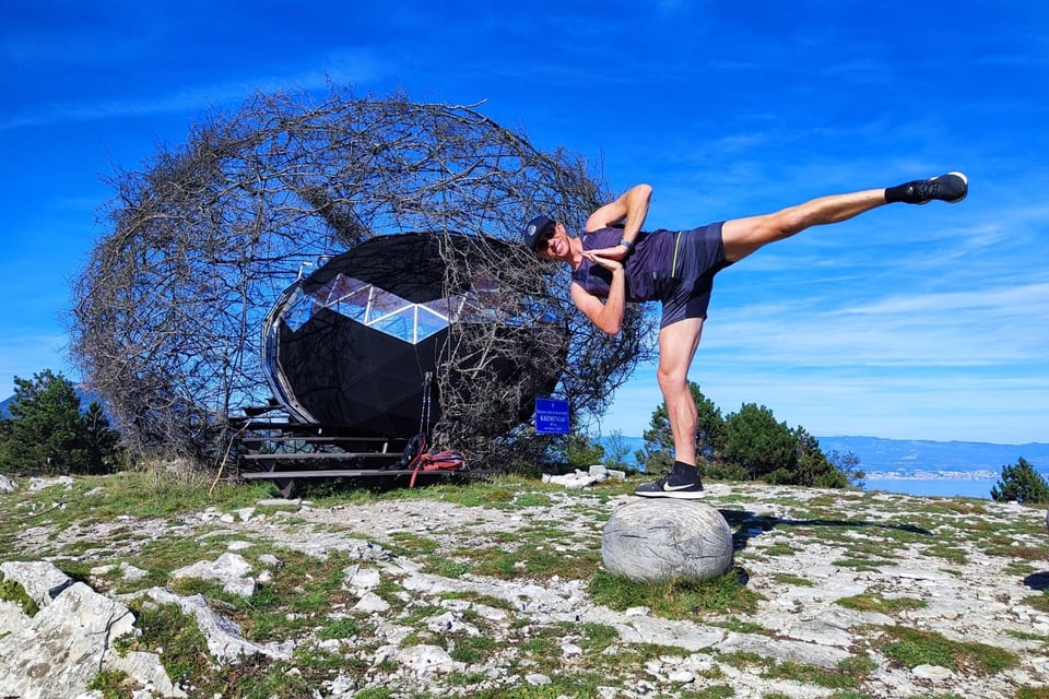 Hike & Yoga